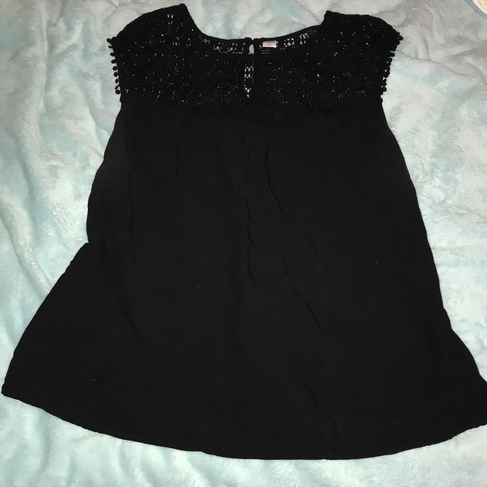 Old Navy sleeveless top